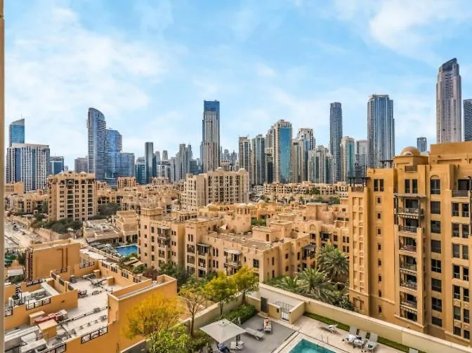 Burj Royale - Best Burj Khalifa & Fountains View - Downtown Dubai Mall - Luxury Apartments By Canvas Holiday Homes
